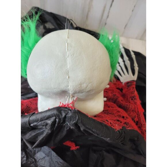 Halloween Joker clown hanging scary prop circus decor - Picture 11 of 11